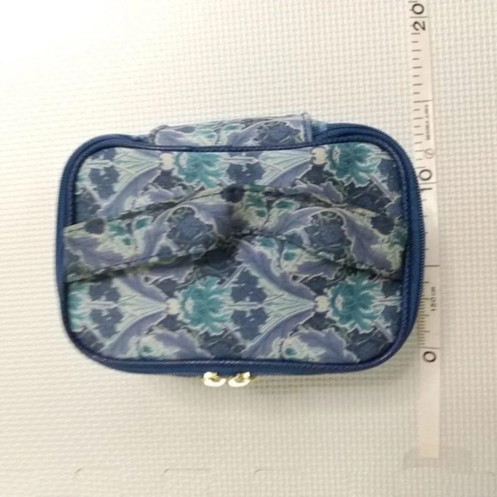 Mikimoto Cosmetic Pouch💥PRICE DROP💥